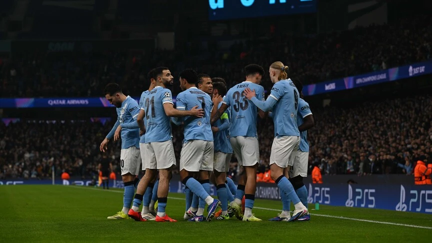 Premier Lig'de Manchester City, deplasmanda Chelsea'yi 3 golle geçti