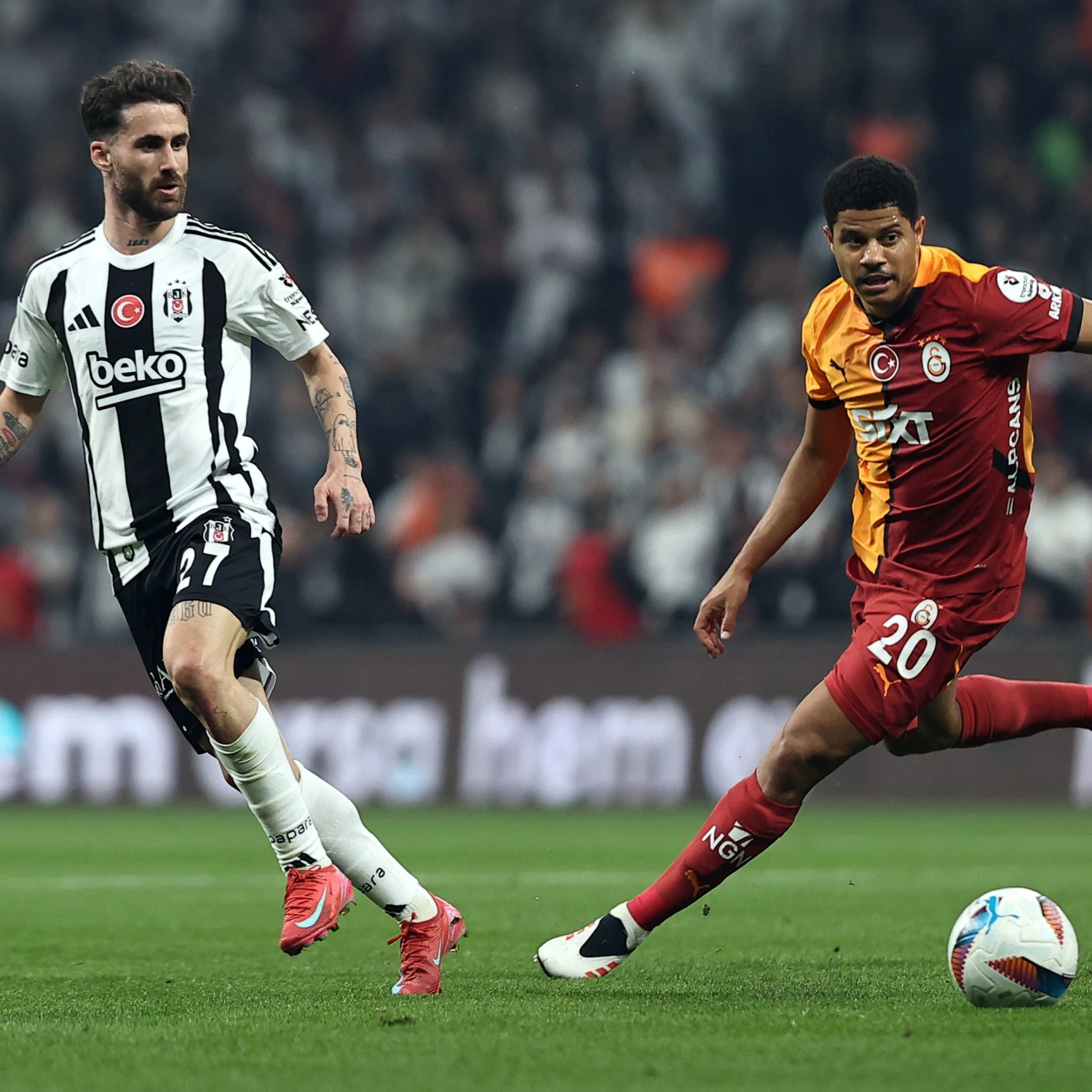 Galatasaray ve Beşiktaş'taki 20 futbolcuda "ilk derbi" heyecanı