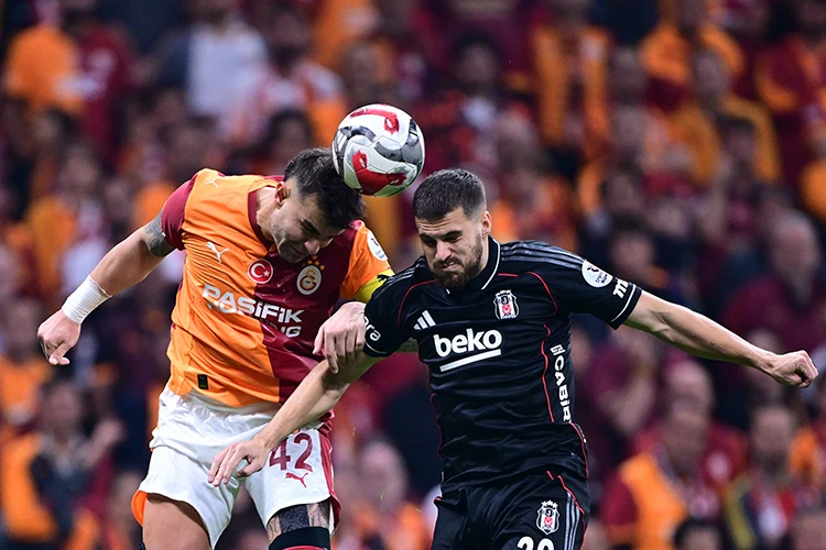Galatasaray, 10 kişi kaldığı derbide Beşiktaş'tan 1 puan aldı