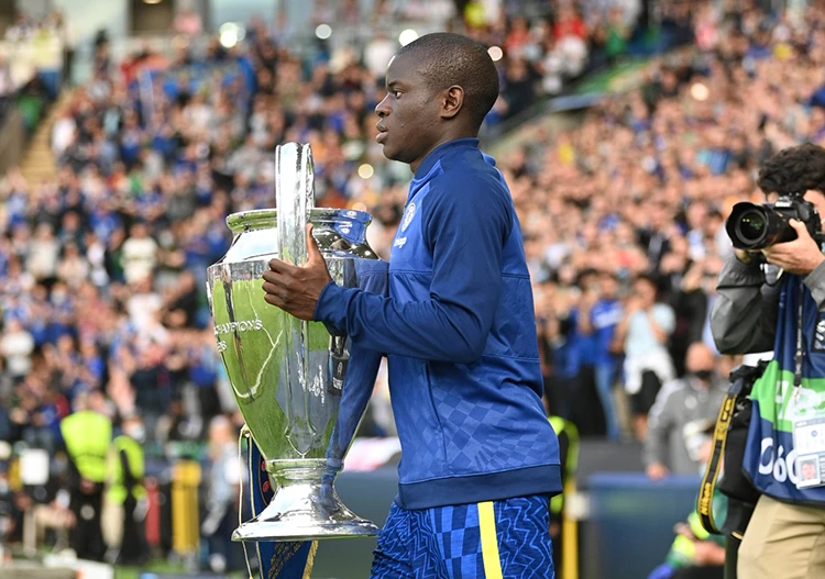 Fenerbahçe'nin yedinci Fransız oyuncusu N'Golo Kante