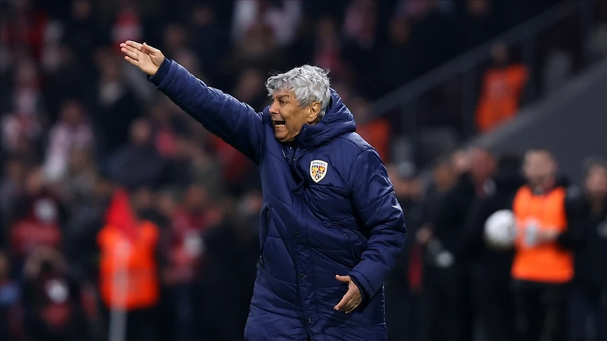 Milli takım kampında fenalaşan Mircea Lucescu, hastaneye kaldırıldı