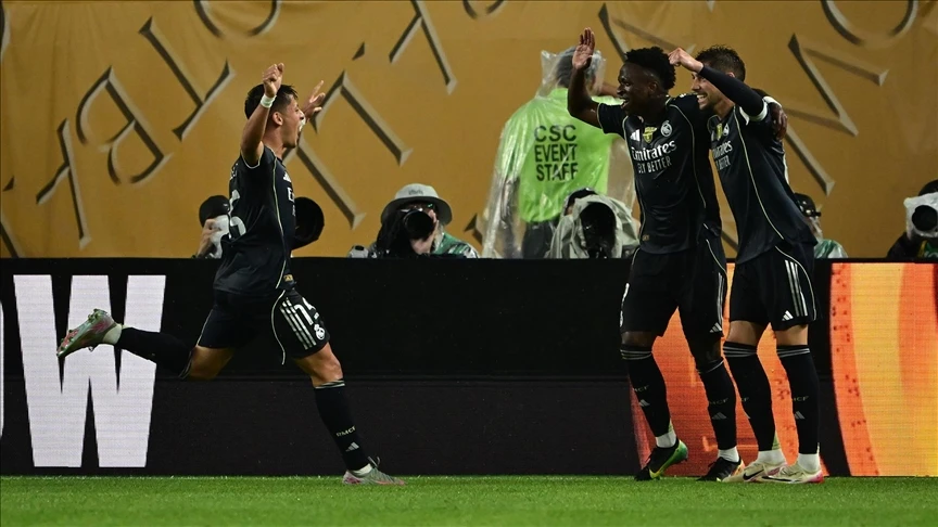 FIFA Kulüpler Dünya Kupası'nda Real Madrid ile Al Hilal, son 16 turuna yükseldi