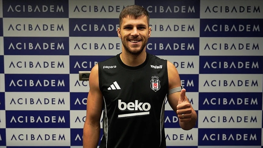 Beşiktaş'ın yeni transferi Jurasek, sağlık kontrolünden geçti